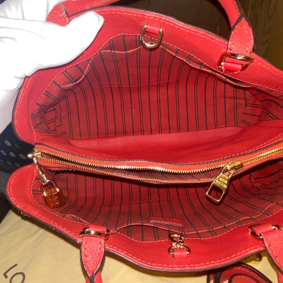 Louis Vuitton Red Tote - Picture 2 of 11